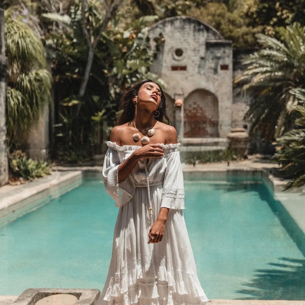 🦄 NWT SOLD OUT DEADSTOCK Coven & Co JULIET GOWN DRESS Off-Shoulder Boho Maxi